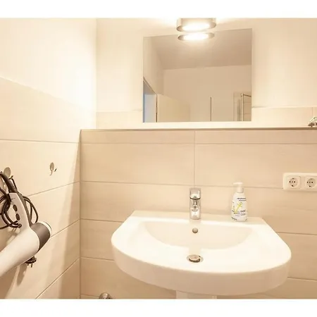 Three-master House No 2 Prázdninový dům *